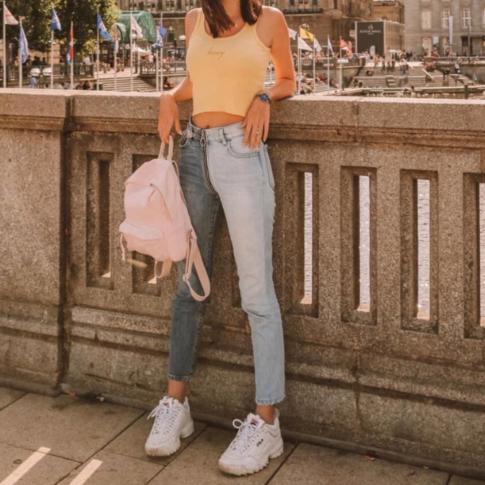 REVICE YIN YANG CROPS JEANS